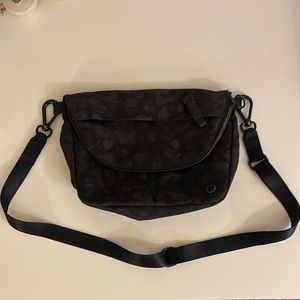 Lululemon Festival Crossbody Bag